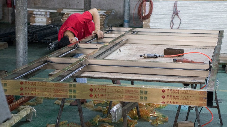 【樓上樓門(mén)窗】選購(gòu)工程門(mén)窗的一些“小知識(shí)”都有哪些？