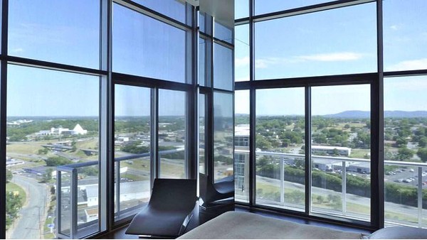 工程門窗中后裝法是什么意思？承接工程門窗項(xiàng)目有必要搞懂的后裝法。