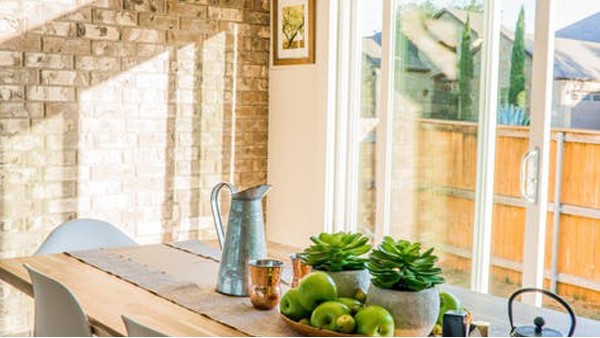 高端鋁門(mén)窗廠家的鋁合金門(mén)窗特點(diǎn)你都get到了嗎？