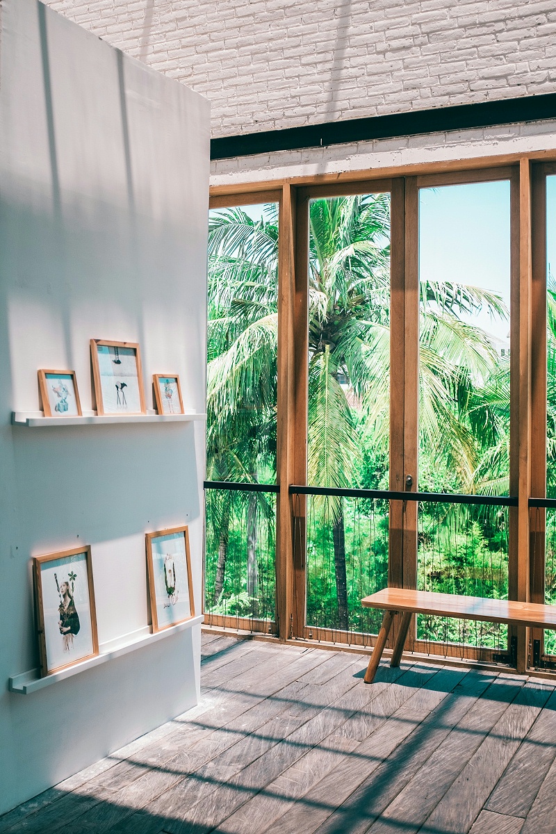 健康鋁木平開門窗的價(jià)格是多少呢？健康鋁木門窗的料型和細(xì)節(jié)，干貨！